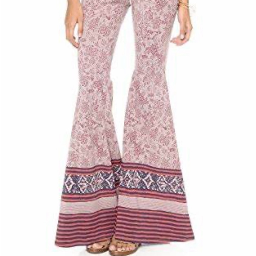Free People pull on jersey flare pant in size Small.